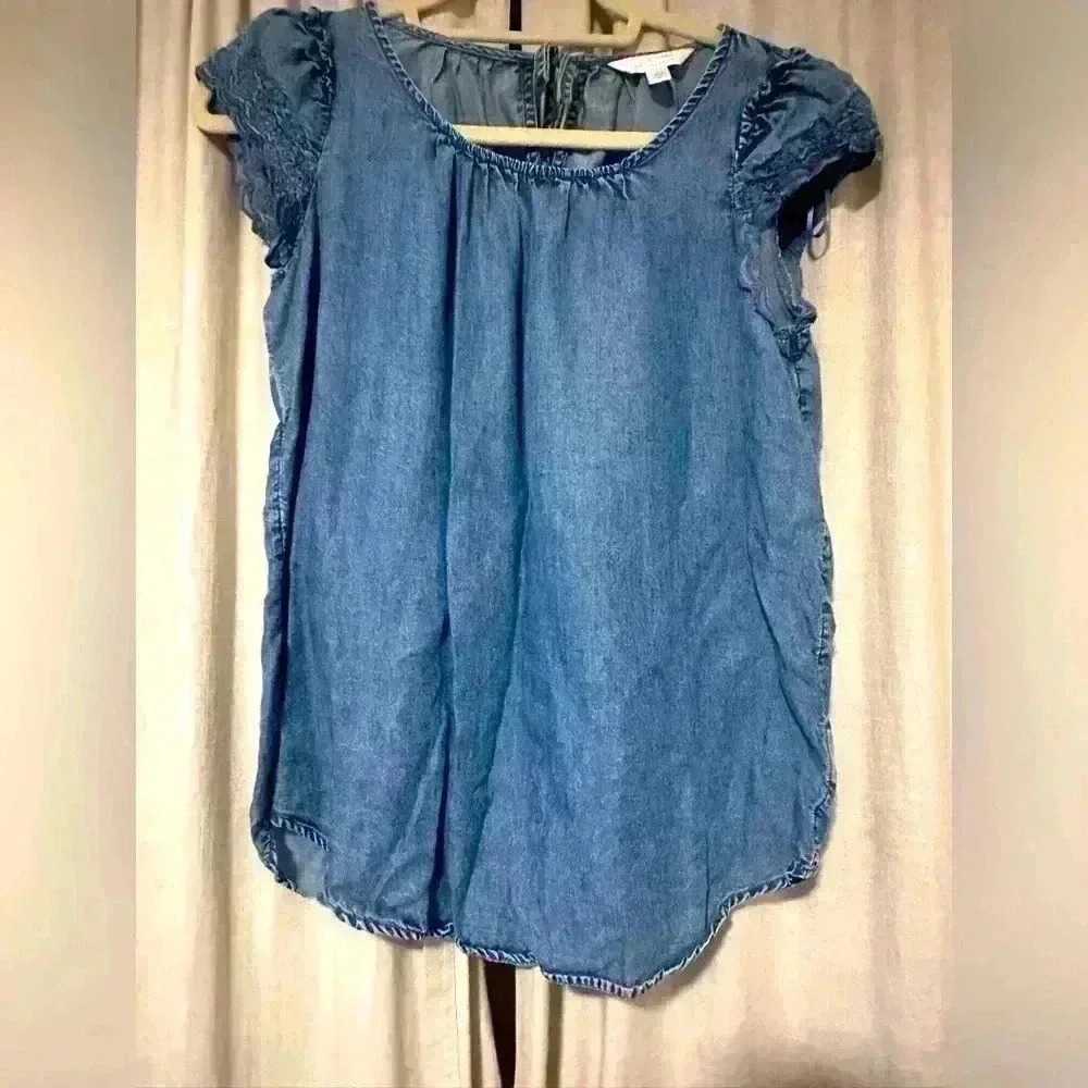 Lauren Conrad Blue Denim Peasant Top with Lace Detail, Size XS, Casual Office
